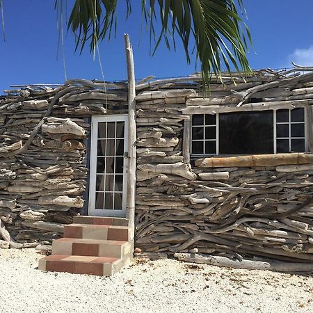 Driftwood Gardens Savaneta Exterior foto