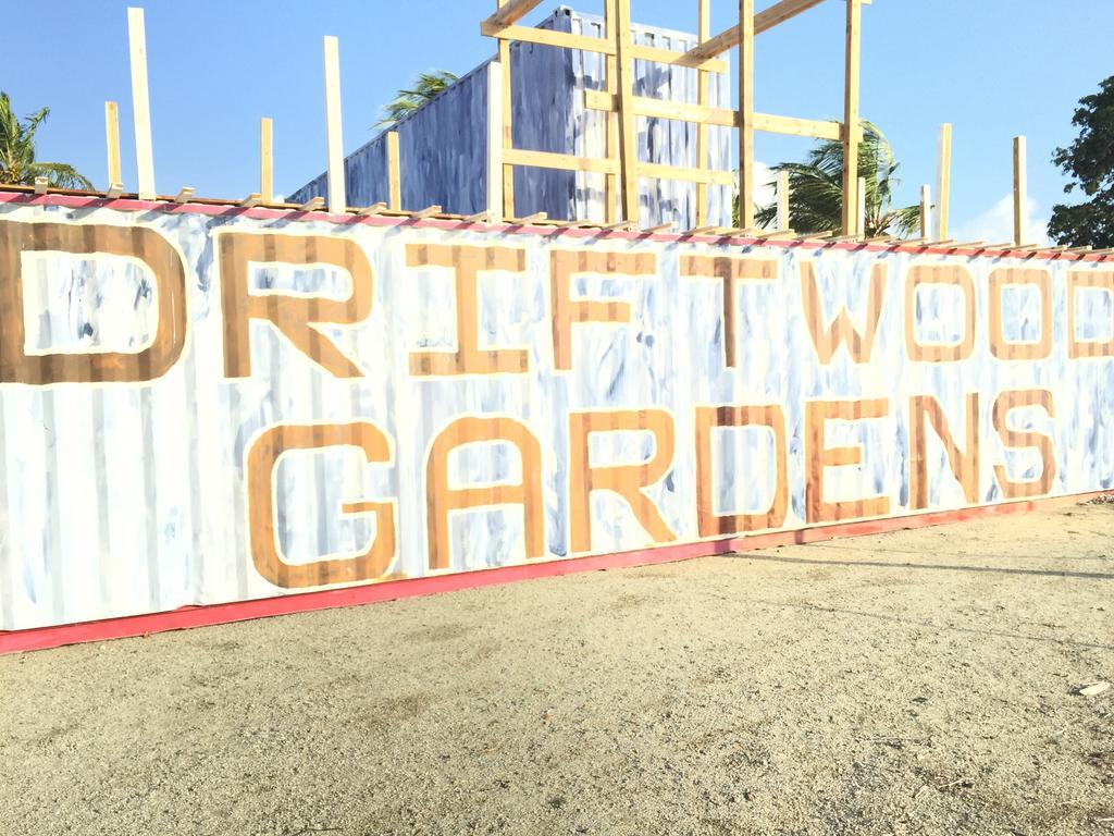 Driftwood Gardens Savaneta Exterior foto